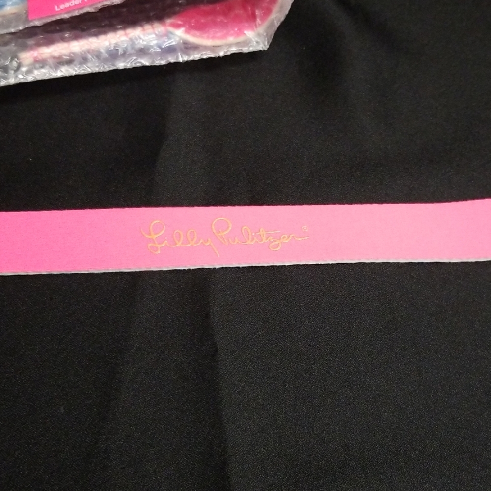 ONLY 1 LEFT 🎉Lilly Pulitzer sunglasses strap - Picture 3 of 5